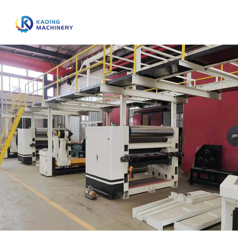 Corrugation υψηλής ταχύτητας γραμμή με τη μηχανή στοιβαχτών για την πτυχή 3/5/7 σε κυματοειδές πανό