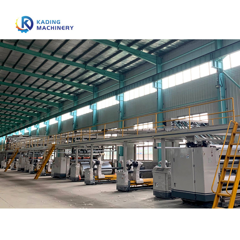 3 Corrugation στρώματα γραμμών με τη θερμάστρα σκαφών της γραμμής προ και ενιαία μηχανή Facer